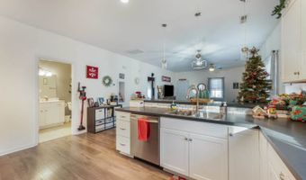 140 Dutch Ln, Appomattox, VA 24522