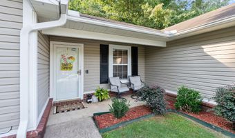 509 Sharon Oaks Ct, Benton, AR 72019