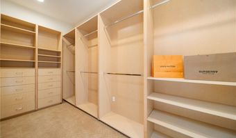 15850 Seville Ln, Encino, CA 91436
