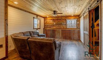 15 Arrowhead Dr, Cody, WY 82414