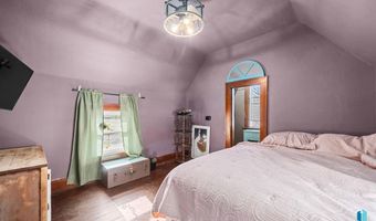 111 S Walnut Ave, Bridgewater, SD 57319