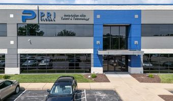 174 Clarkson Rd, Ballwin, MO 63011