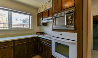 3815 ERBBE St NE, Albuquerque, NM 87111