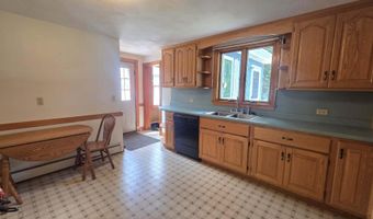 30 Smith St, Augusta, ME 04330