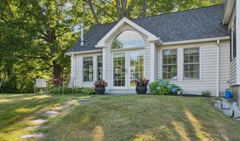 48 Patterson St, Augusta, ME 04330