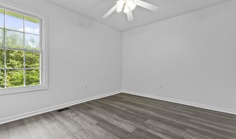 15 Walker Dr, Beattyville, KY 41311