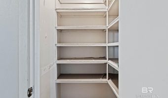 236 Beacon Ln, Atmore, AL 36502