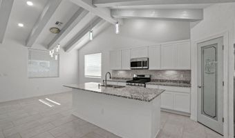 488 Plateau Dr, Socorro, TX 79927