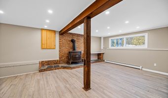 23 Lisa Dr, Barre, VT 05641
