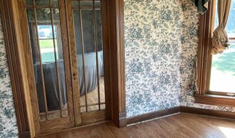911 Pine St, Atlantic, IA 50022
