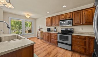 100 Whispering Pines Ct, Aydlett, NC 27916