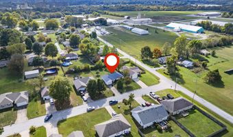 406 W Cline St, Aurora, MO 65605