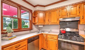 37 Denver Ave, Cranston, RI 02905