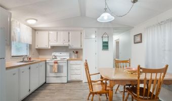 5556 ROUND LAKE Rd, Apopka, FL 32712