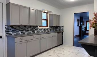 616 N 4th St, Arkansas City, KS 67005