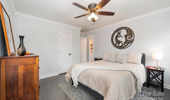 1943 Academy St, Charlotte, NC 28205