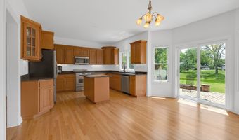 427 W Natoma Ave, Addison, IL 60101