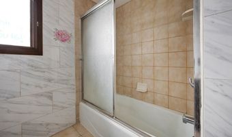 5916 W 127th St, Alsip, IL 60803