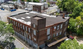 365 Whitehall St, Allentown, PA 18102