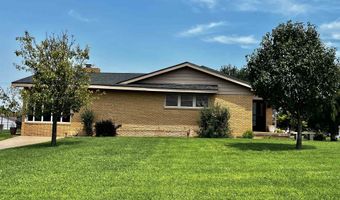 924 W 5th St, Beaver, OK 73932