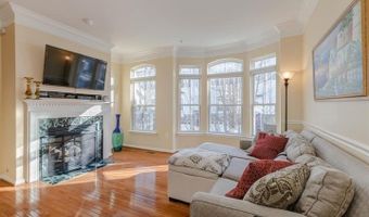 5059 KILBURN St, Alexandria, VA 22304