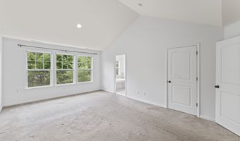 56 Tucker St 56, Danbury, CT 06810
