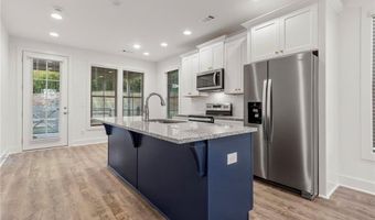 124 BOTTLE Way, Auburn, AL 36830