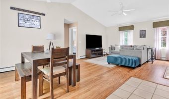 167 Vernon Dr, Glocester, RI 02814