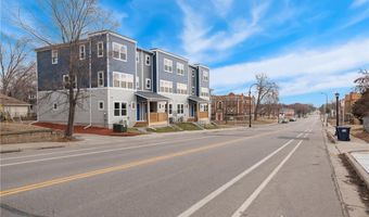2604 Golden Valley Rd, Minneapolis, MN 55411