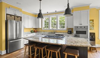 208 Old S Durham Hwy, Acra, NY 12405