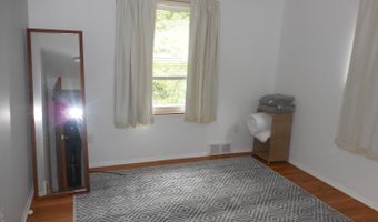 3253 Lockridge Dr, Ann Arbor, MI 48108