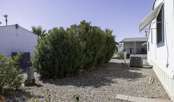 450 W SUNWEST Dr 18, Casa Grande, AZ 85122