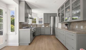 1706 Comstock Ave, Los Angeles, CA 90024