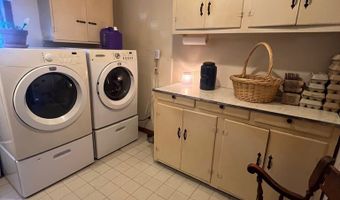 380 Daniels Crk, Banner, KY 41603