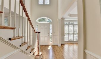 1050 Beacon Hill Xing, Alpharetta, GA 30005