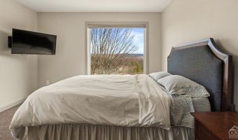 150 Sawchuck Rd, Ancram, NY 12502