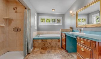 6703 Lakeview Dr, Boulder, CO 80303