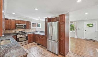 4065 TANEY Ave, Alexandria, VA 22304