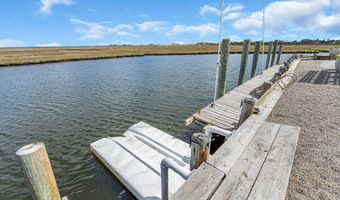 265 Cypress Dr, Bayville, NJ 08721