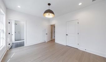 245 Mayfair Ct, Alpharetta, GA 30009