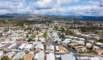 525 W El Norte Pkwy 214, Escondido, CA 92026