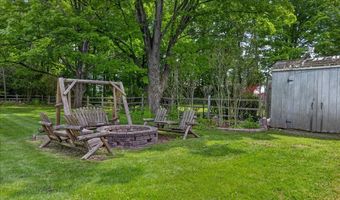 1006 King Rd, Cheshire, CT 06410