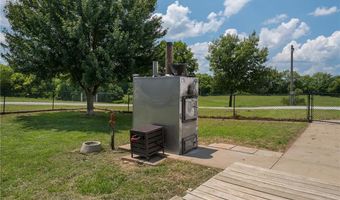10700 SE Crabapple Rd, Agency, MO 64401