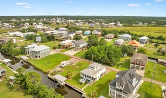 118 Edith Dr, Bay St. Louis, MS 39520