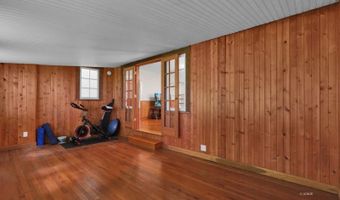 165 Grosvenor St, Athens, OH 45701