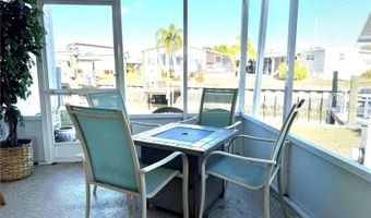 134 W SAINT ANNES Cir, Apollo Beach, FL 33572