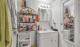 584 Lonsdale Ave, Central Falls, RI 02863