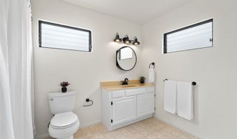 44-279 Kaneohe Bay Dr B, Kaneohe, HI 96744