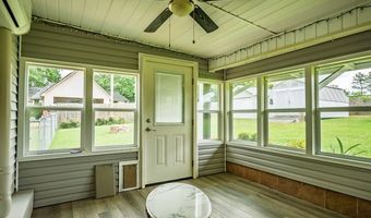 153 Hemlock Rd, Batesville, MS 38606