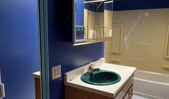 277 Pearl St, Bangor, ME 04401